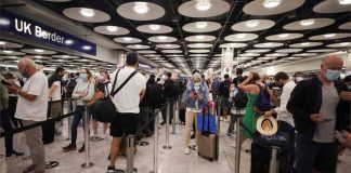 Crowd at Heathrow