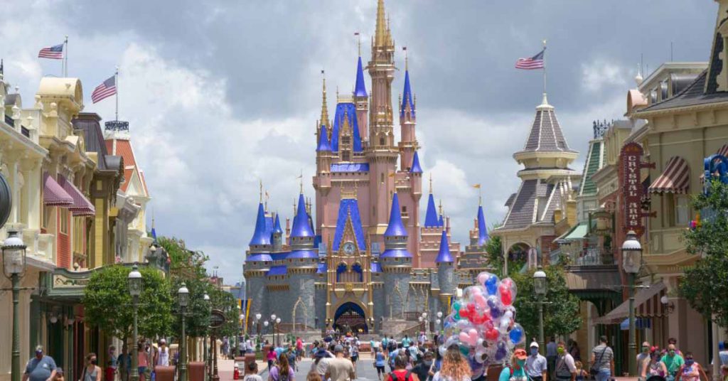 Woman Dies Waiting For Epinephrine At Disney World, Firefighters Say 