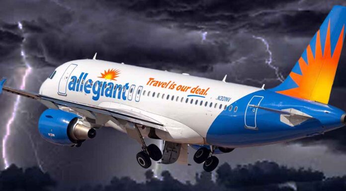 Allegiant Plane