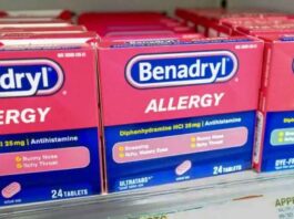 Benadryl on Store Shelf