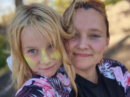 Charlotte and Kirstina Bryant